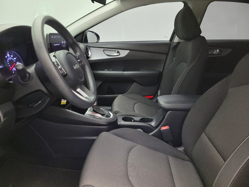 2024 Kia Forte in Tucson, AZ 85705 - 18126725 17