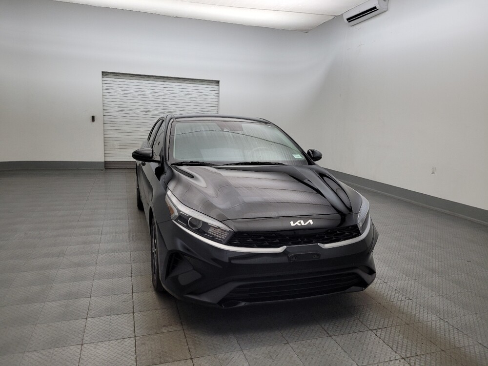 2024 Kia Forte in Tucson, AZ 85705 - 18126725 14