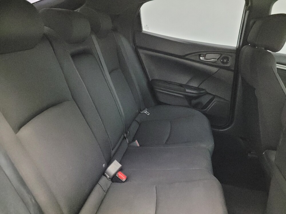 2019 Honda Civic in Glendale, AZ 85301 - 18126726 19