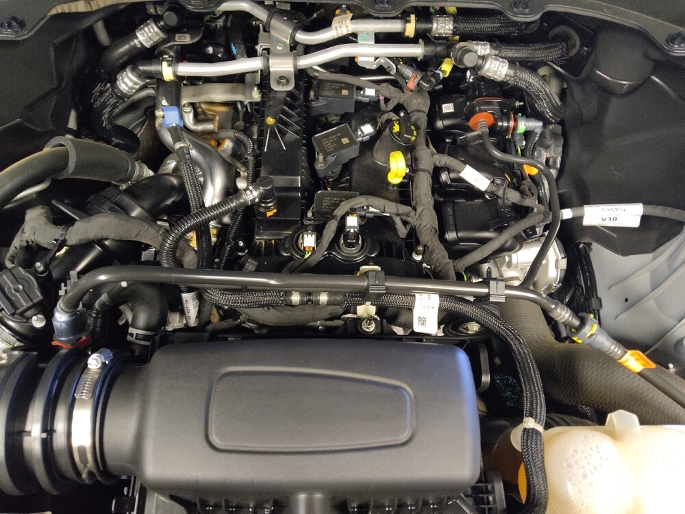 2023 Ford Explorer in Chandler, AZ 85225 - 18126731 30