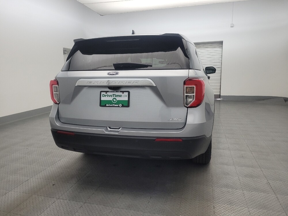2023 Ford Explorer in Chandler, AZ 85225 - 18126731 7