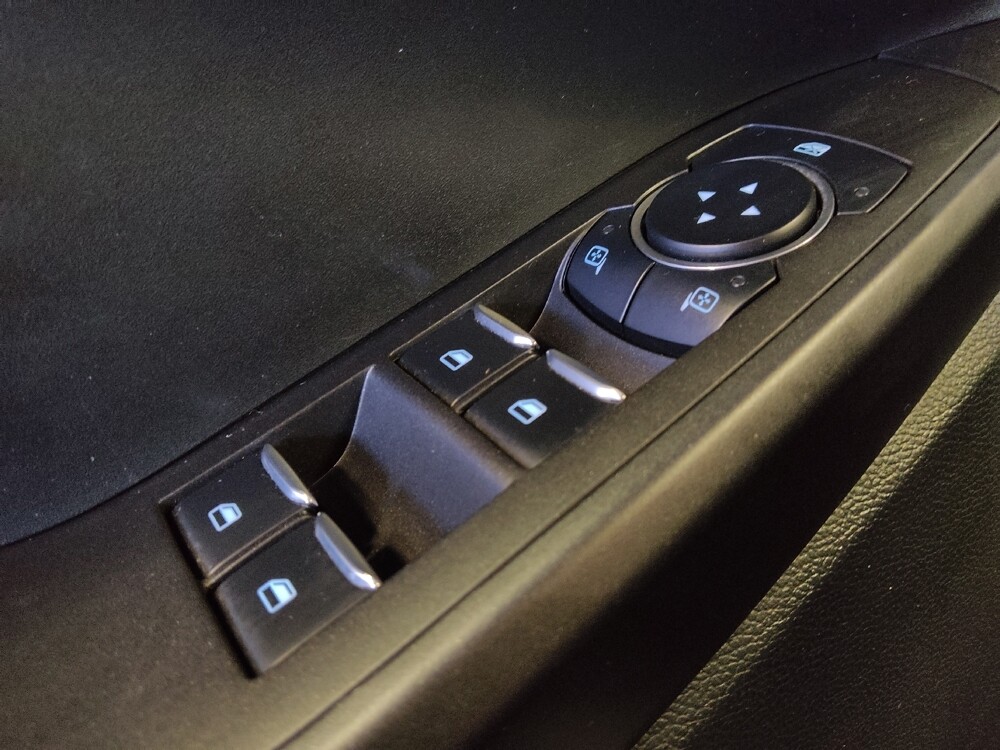 2023 Ford Explorer in Chandler, AZ 85225 - 18126731 27