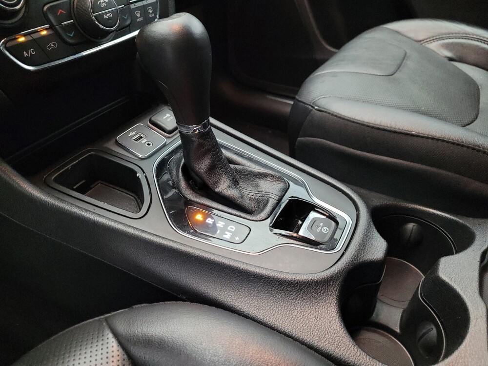 2020 Jeep Cherokee in Tucson, AZ 85705 - 18126732 26