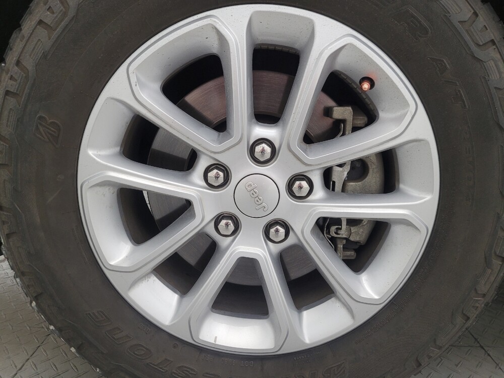 2021 Jeep Grand Cherokee in Chandler, AZ 85225 - 18126737 31