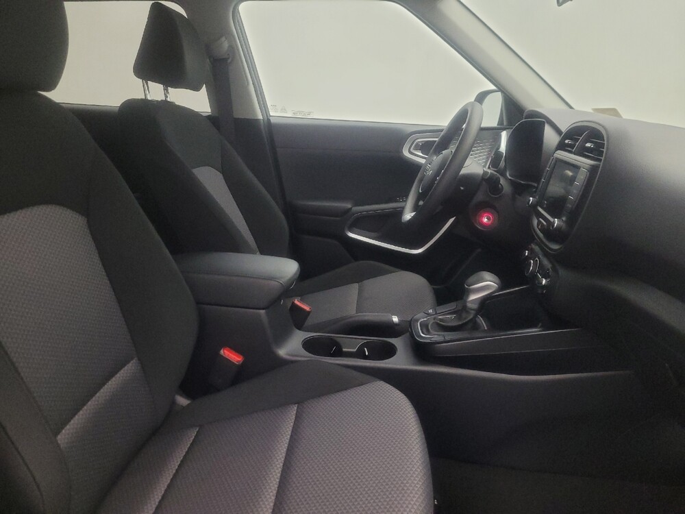 2025 Kia Soul in Tucson, AZ 85705 - 18126739 21