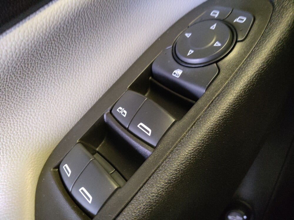 2023 Chevrolet Equinox in Phoenix, AZ 85022 - 18126740 27