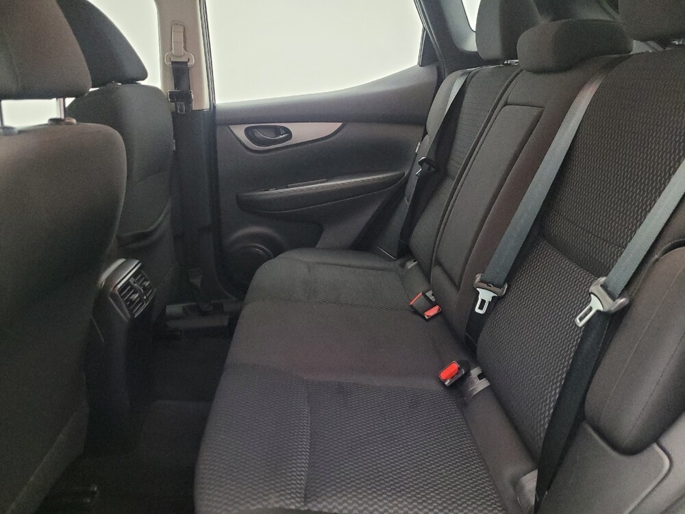 2022 Nissan Rogue Sport in Glendale, AZ 85301 - 18126741 18