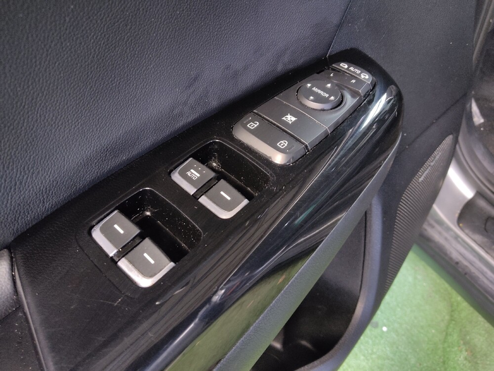 2020 Kia Sportage in Clearwater, FL 33764 - 18126752 27