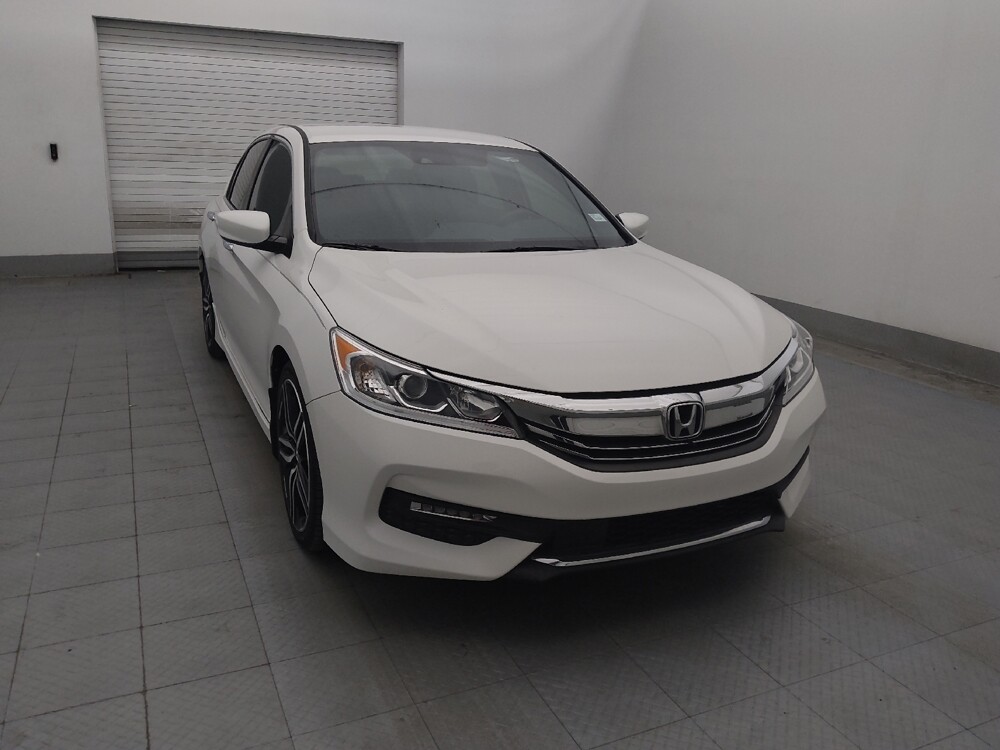 2017 Honda Accord in Fort Myers, FL 33907 - 18126755 13