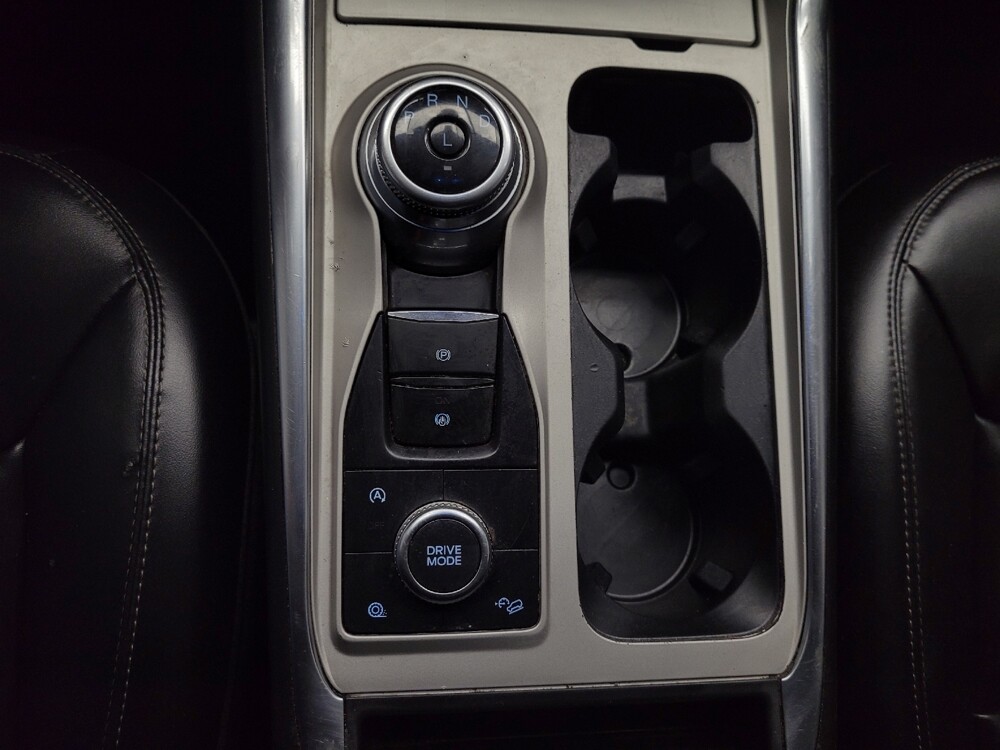 2021 Ford Explorer in Las Vegas, NV 89104 - 18126757 26