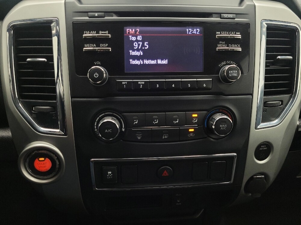 2018 Nissan Titan in Las Vegas, NV 89102 - 18126760 25