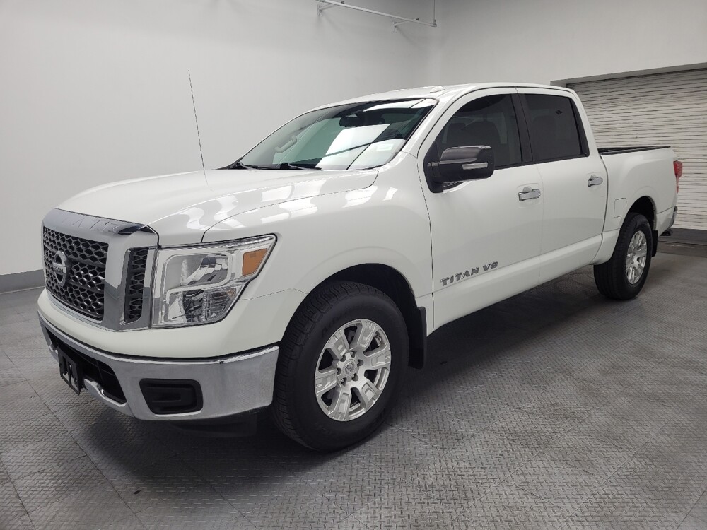 2018 Nissan Titan in Las Vegas, NV 89102 - 18126760 2