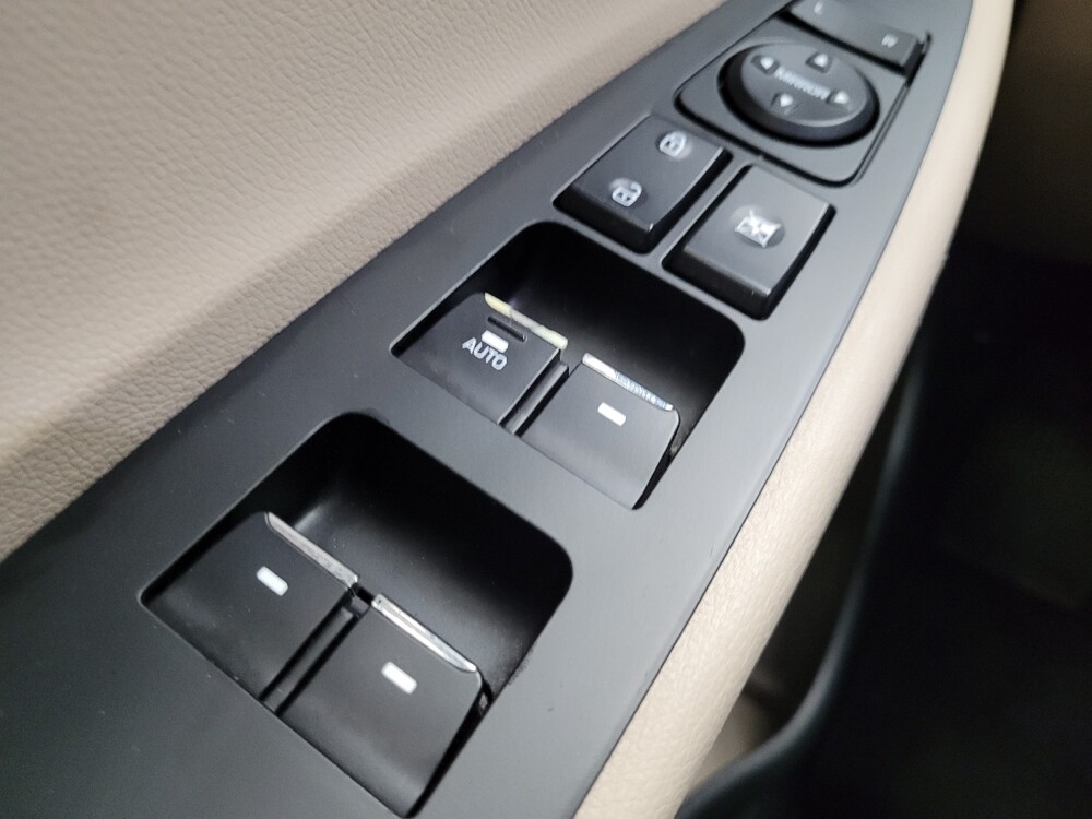 2016 Hyundai Tucson in Las Vegas, NV 89102 - 18126761 27