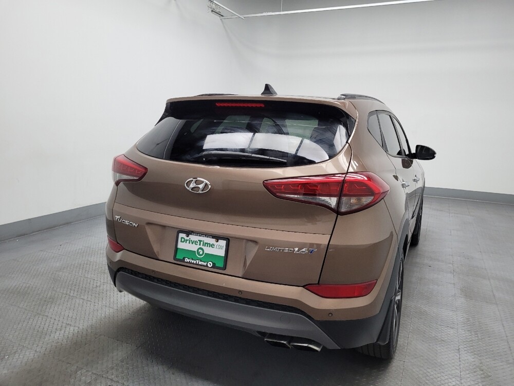 2016 Hyundai Tucson in Las Vegas, NV 89102 - 18126761 7
