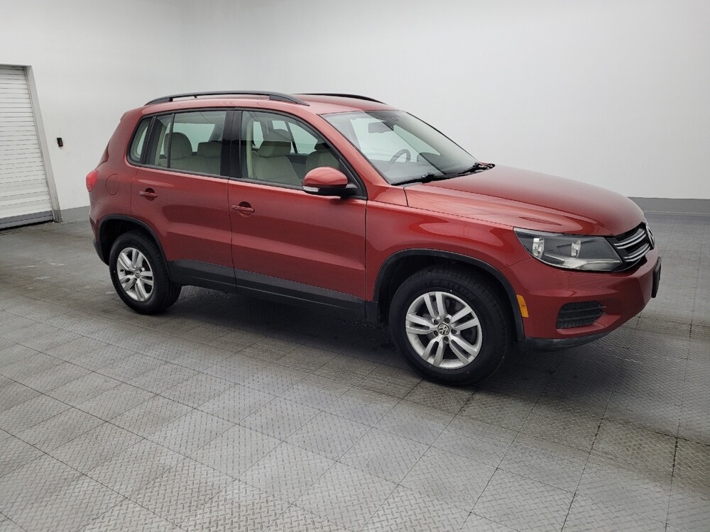 2016 Volkswagen Tiguan in Pensacola, FL 32505 - 18126768 11
