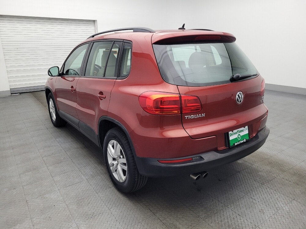 2016 Volkswagen Tiguan in Pensacola, FL 32505 - 18126768 5