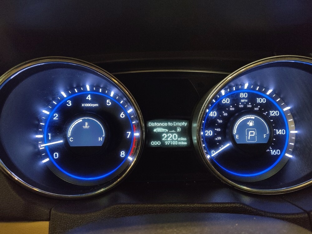 2014 Hyundai Sonata in Gainesville, FL 32609 - 18126769 23