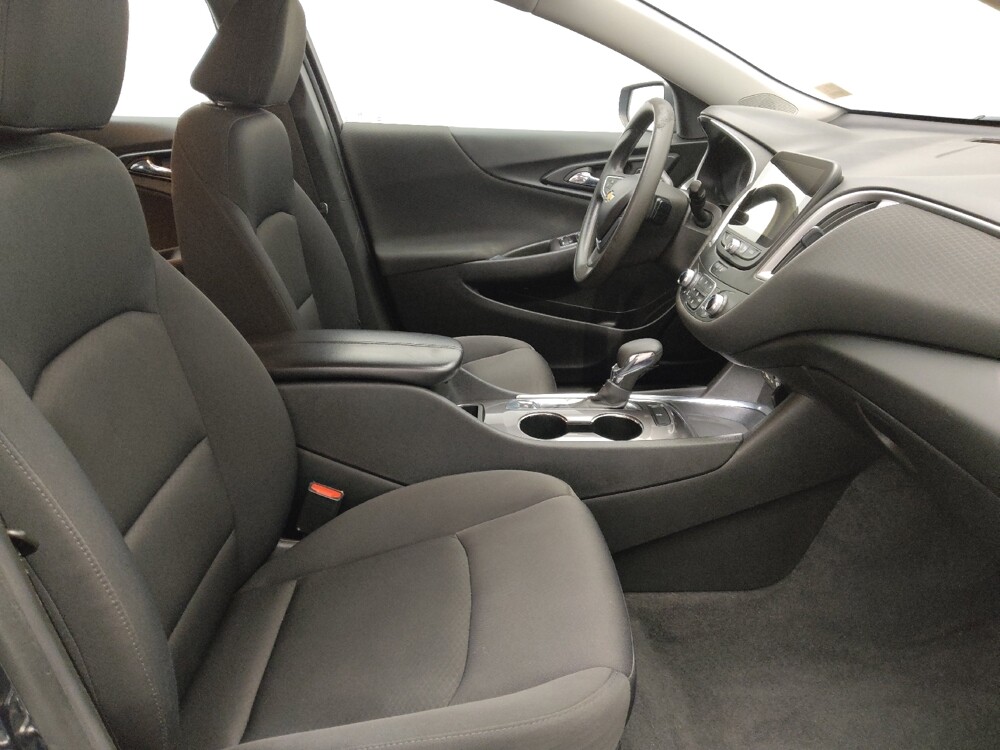 2022 Chevrolet Malibu in Jacksonville, FL 32210 - 18126777 21