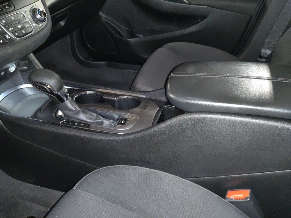 2022 Chevrolet Malibu in Jacksonville, FL 32210 - 18126777 26