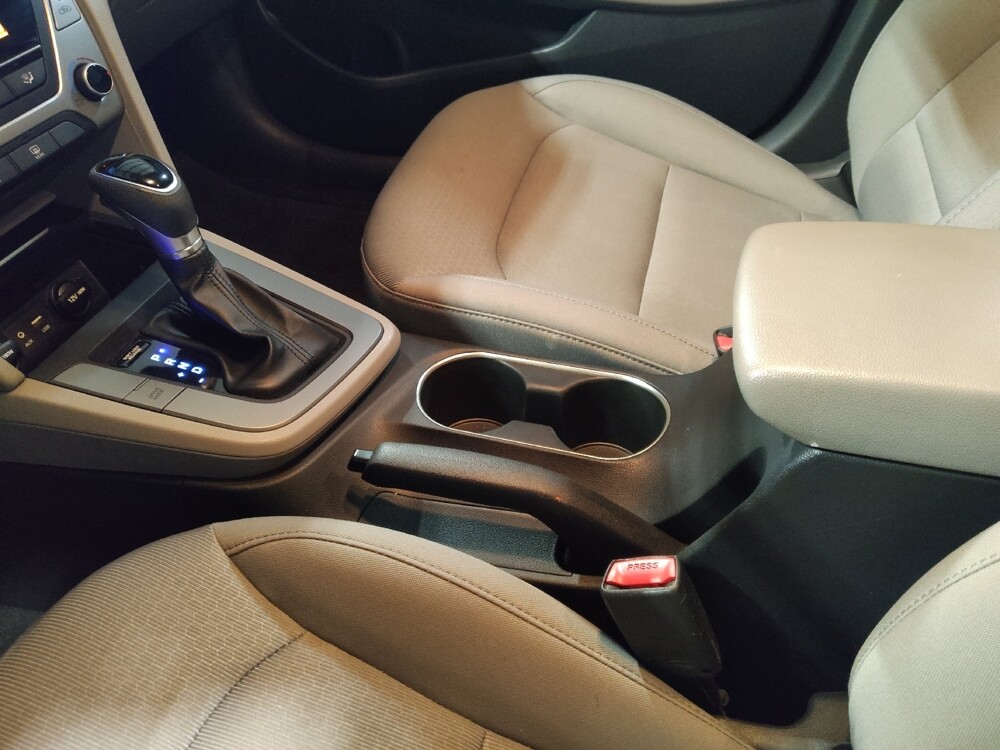 2018 Hyundai Elantra in Mobile, AL 36606 - 18126782 26