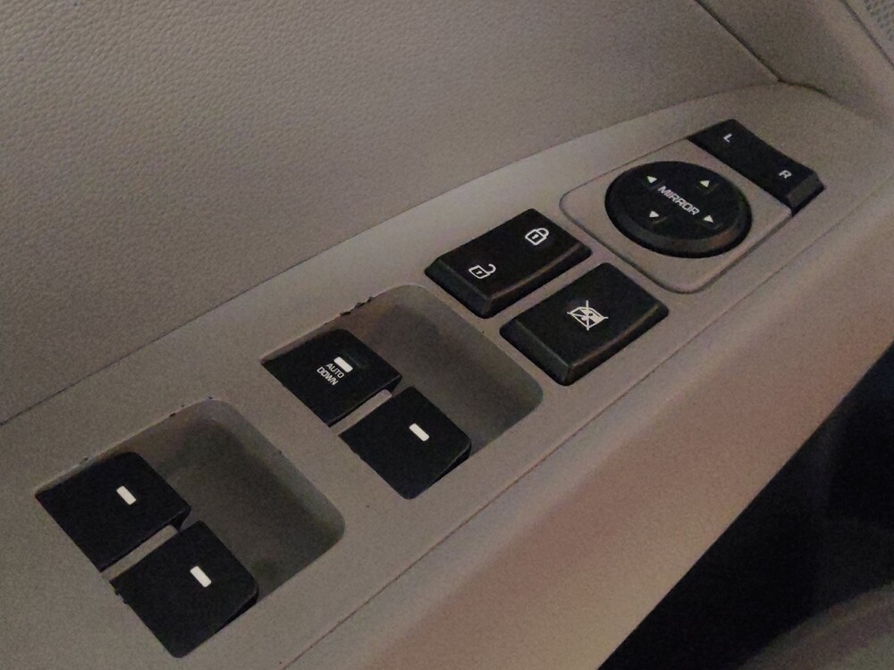 2018 Hyundai Elantra in Mobile, AL 36606 - 18126782 27