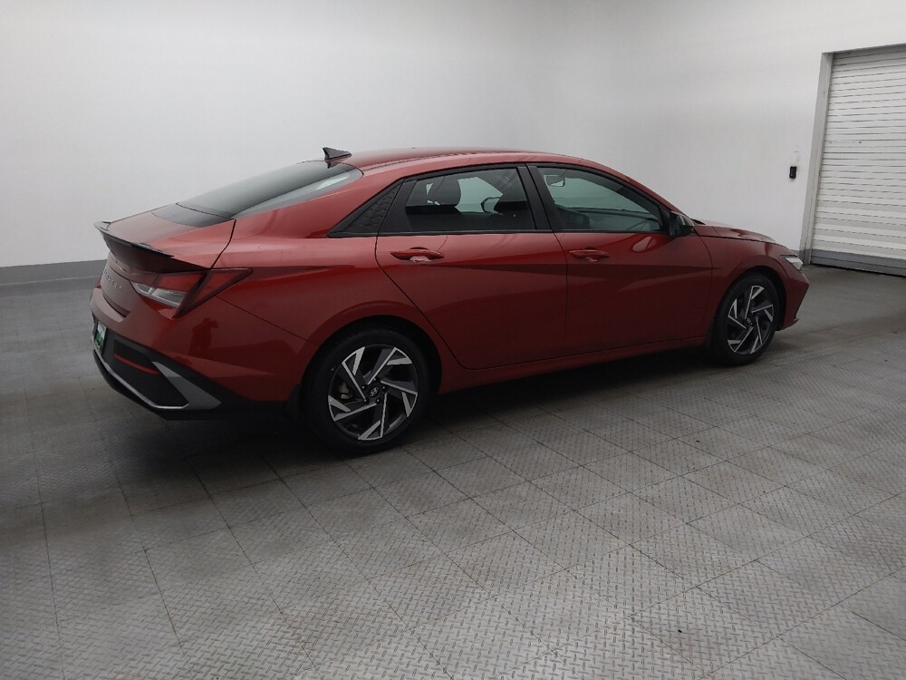 2025 Hyundai Elantra in Orlando, FL 32808 - 18126784 10