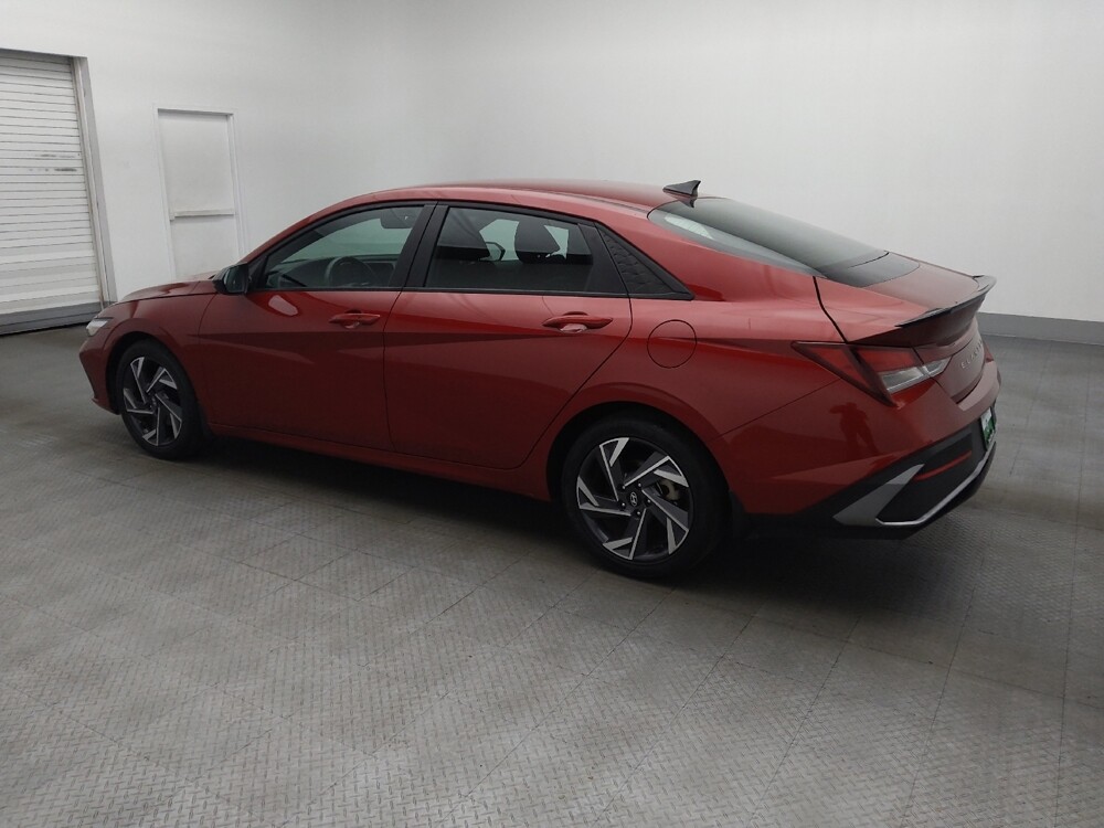 2025 Hyundai Elantra in Orlando, FL 32808 - 18126784 3