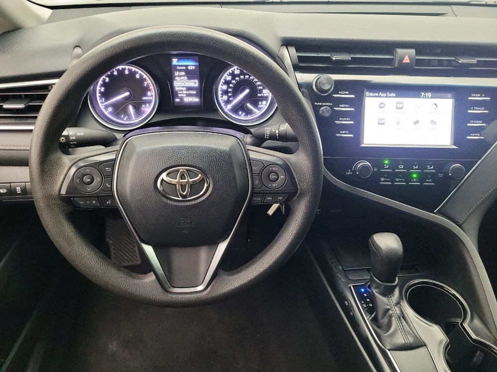 2018 Toyota Camry in Orlando, FL 32808 - 18126787 22