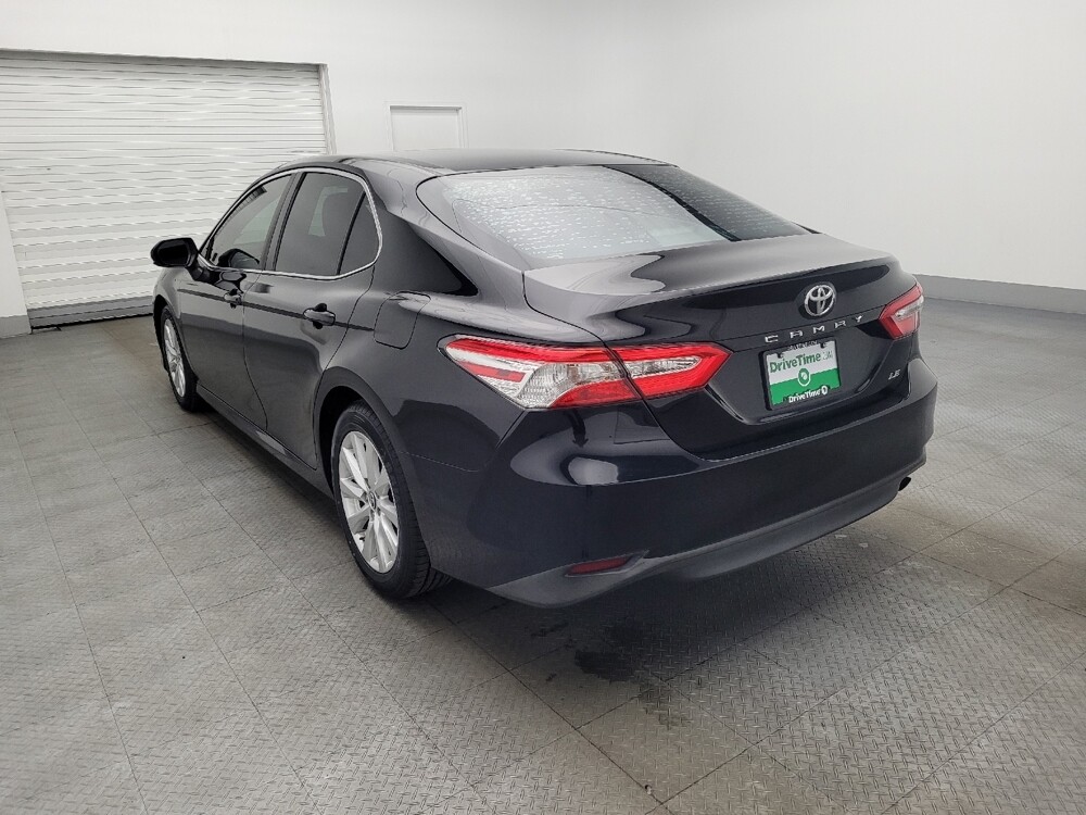 2018 Toyota Camry in Orlando, FL 32808 - 18126787 5