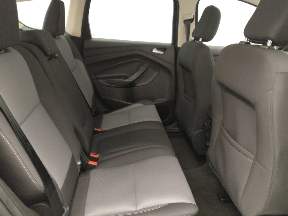 2018 Ford Escape in Sanford, FL 32773 - 18126790 19