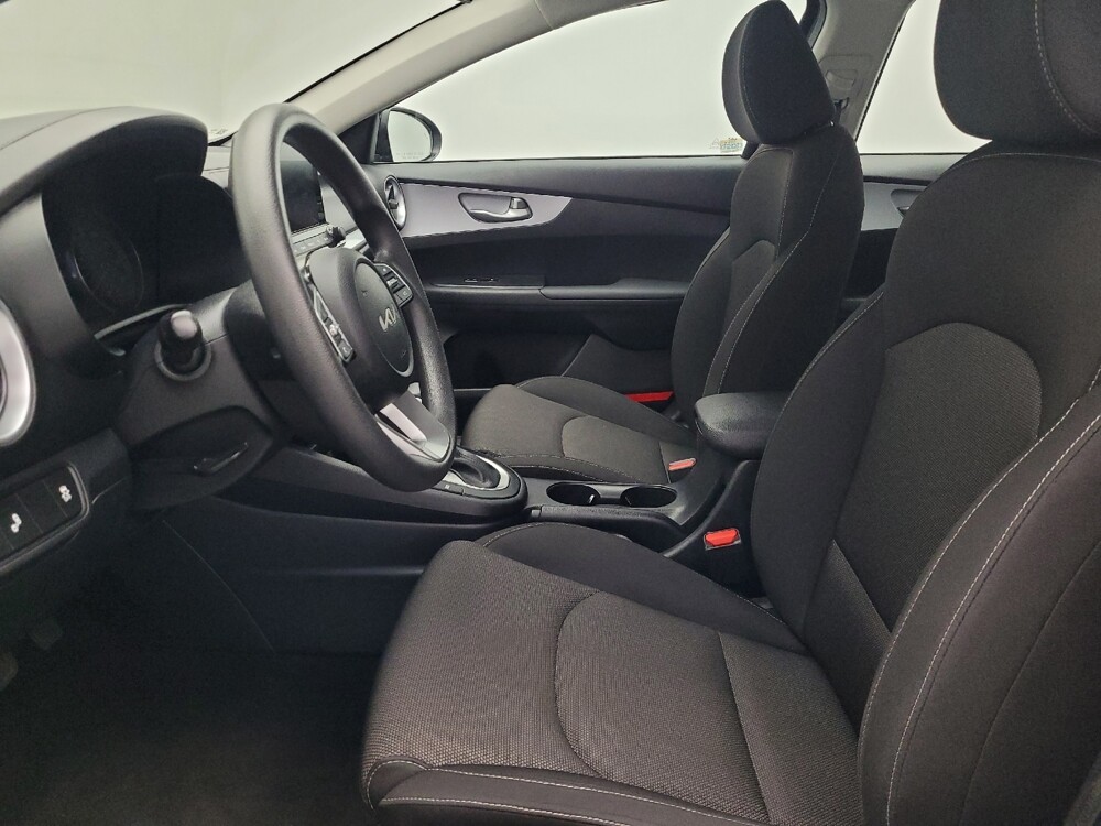 2024 Kia Forte in Savannah, GA 31419 - 18126791 17