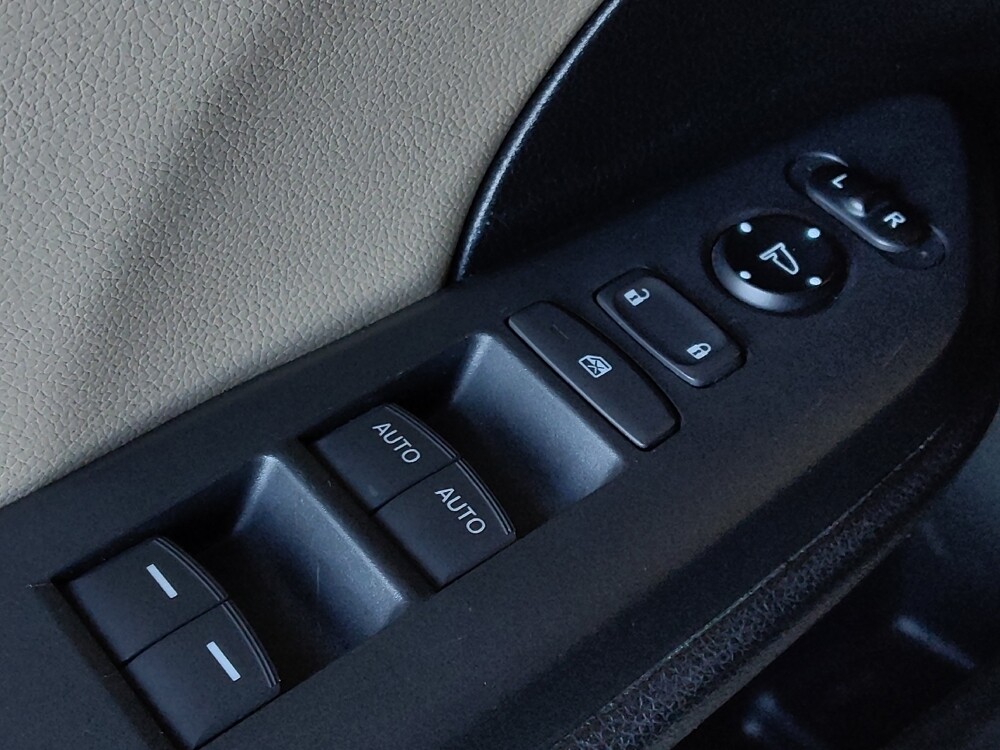 2018 Honda Civic in Orlando, FL 32808 - 18126792 27