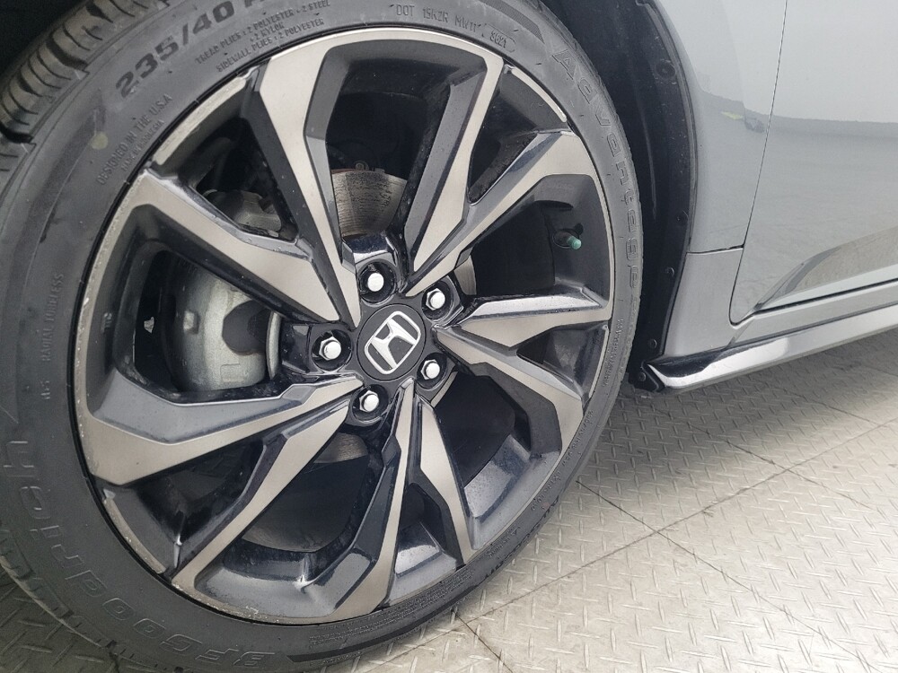 2018 Honda Civic in Orlando, FL 32808 - 18126792 31