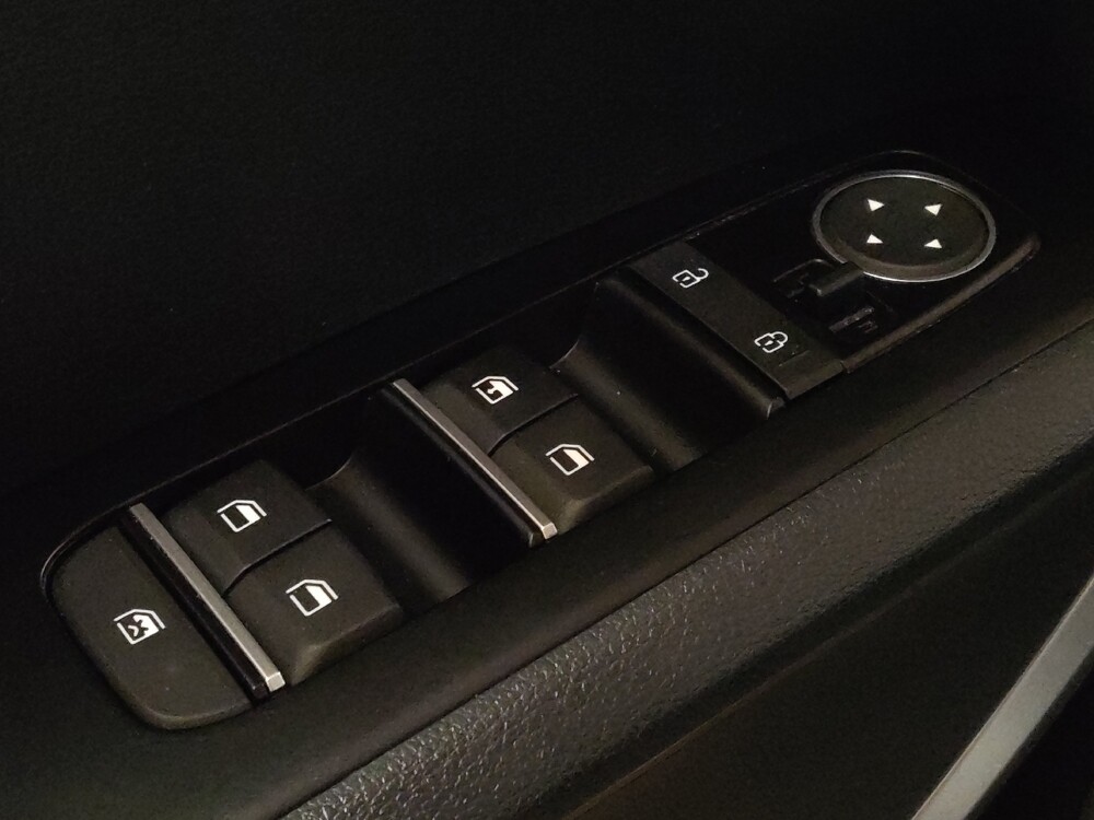 2025 Kia Soul in Savannah, GA 31419 - 18126798 27