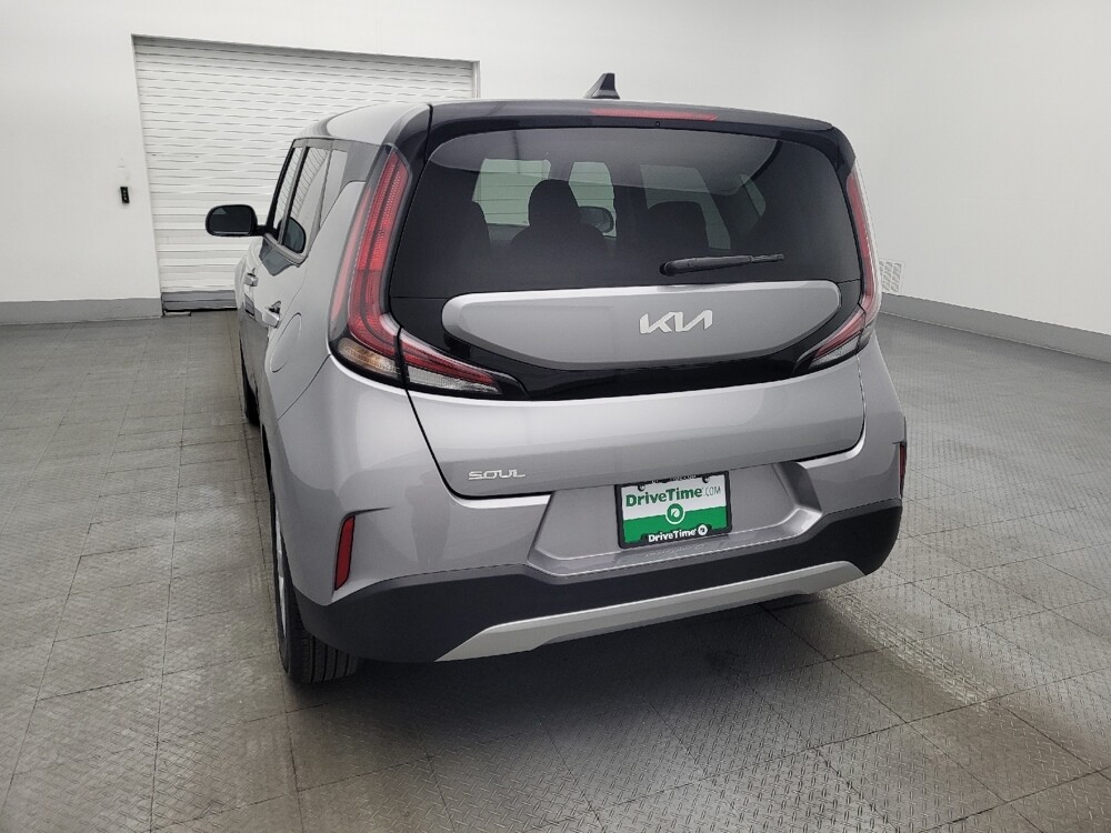 2025 Kia Soul in Savannah, GA 31419 - 18126798 6