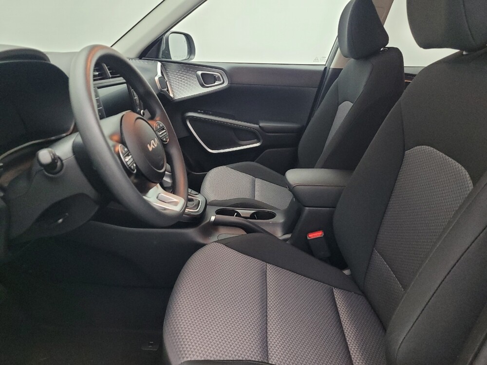 2025 Kia Soul in Savannah, GA 31419 - 18126798 17