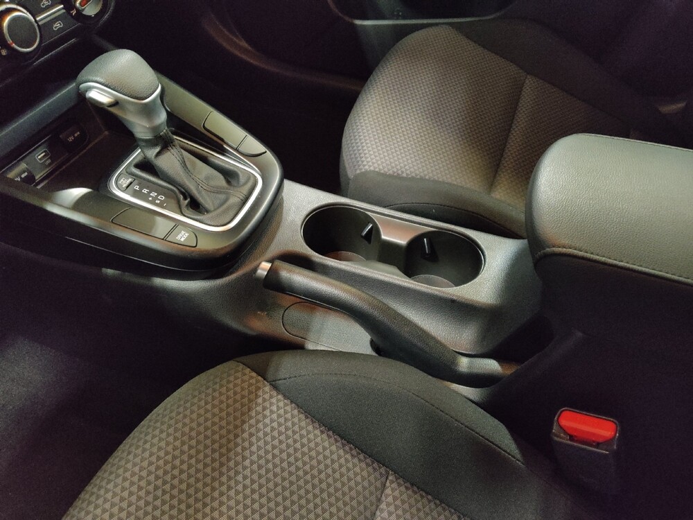 2025 Kia Soul in Savannah, GA 31419 - 18126798 26