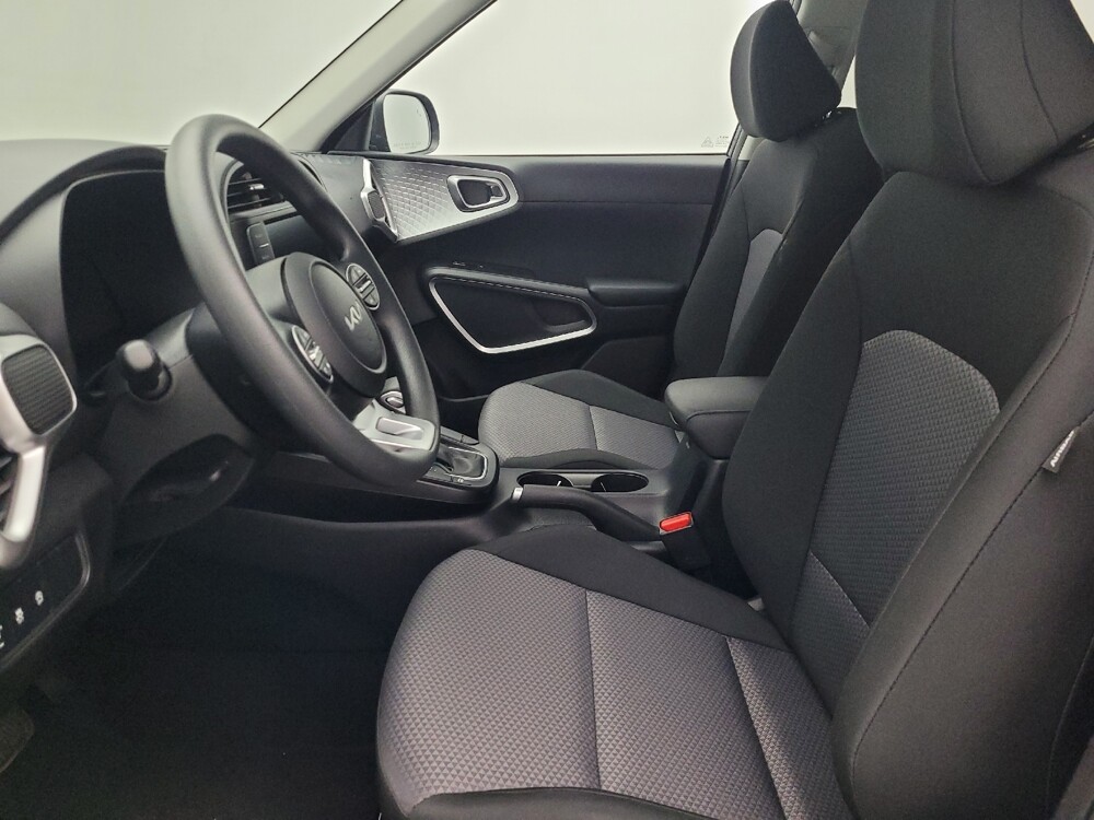 2025 Kia Soul in Miami, FL 33157 - 18126799 17