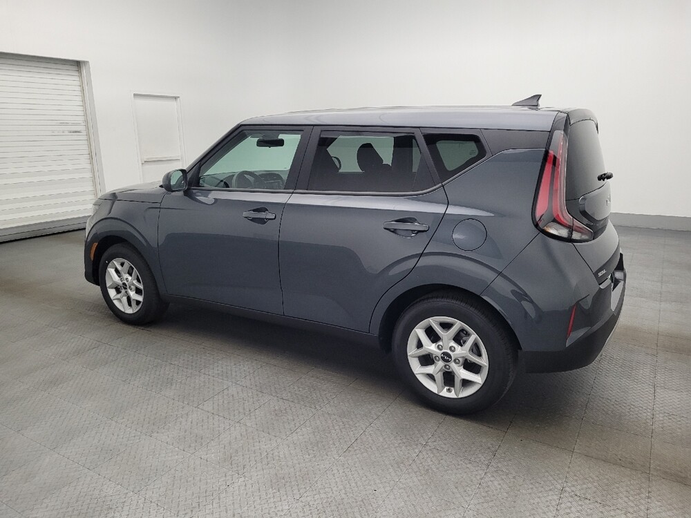 2025 Kia Soul in Miami, FL 33157 - 18126799 3