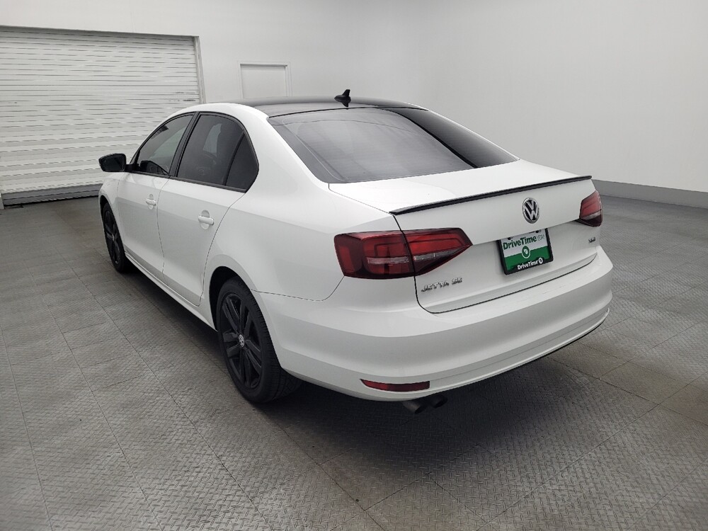 2018 Volkswagen Jetta in Sanford, FL 32773 - 18126802 5