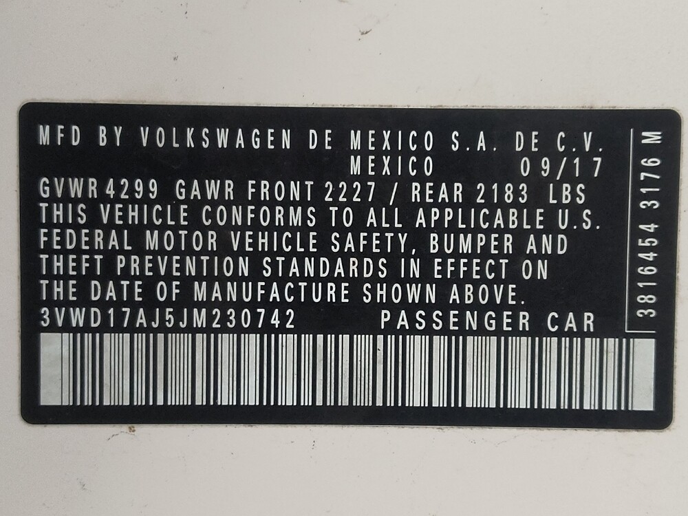 2018 Volkswagen Jetta in Sanford, FL 32773 - 18126802 33