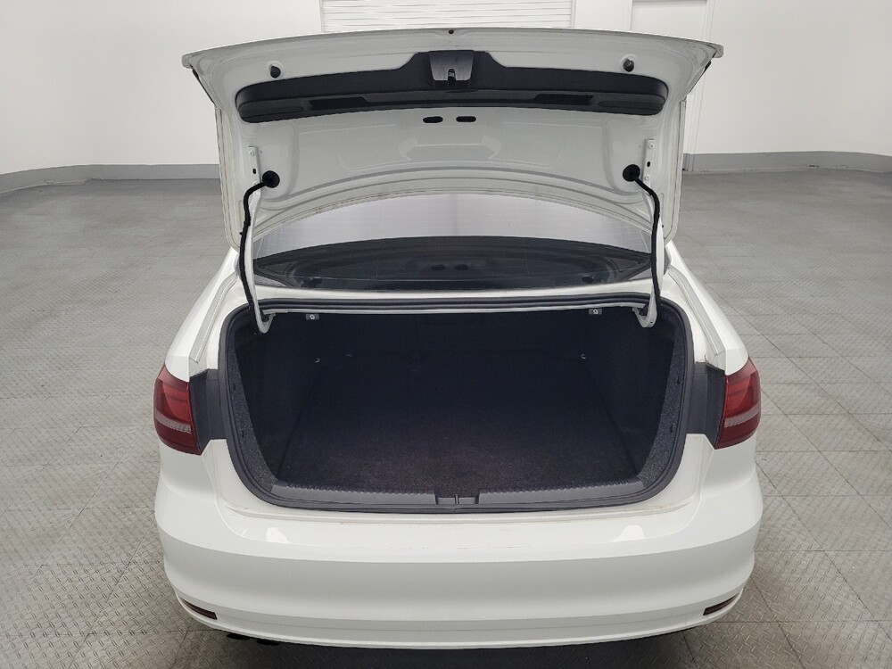 2018 Volkswagen Jetta in Sanford, FL 32773 - 18126802 29