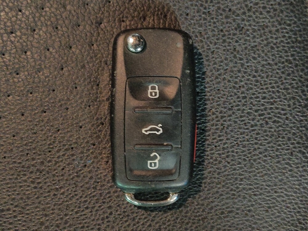 2018 Volkswagen Jetta in Sanford, FL 32773 - 18126802 32