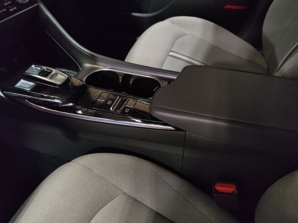 2020 Hyundai Sonata in Mobile, AL 36606 - 18126804 26