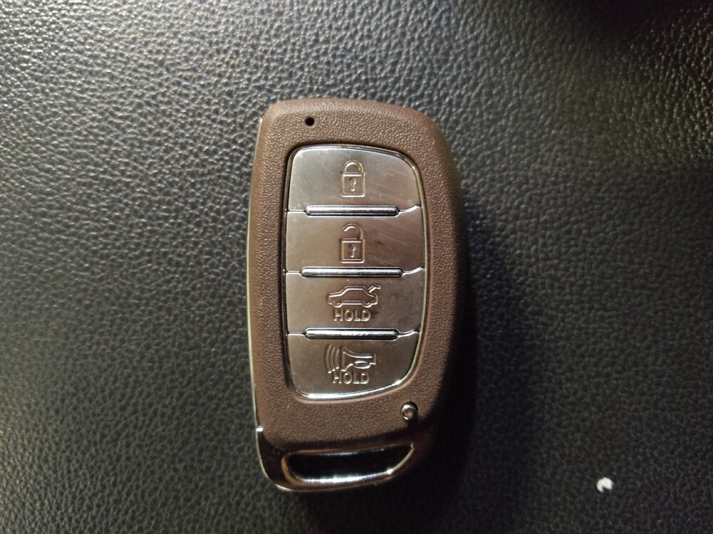 2019 Hyundai Elantra in Greenville, NC 27834 - 18126823 32