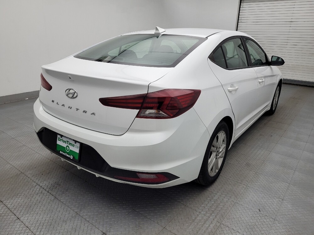 2019 Hyundai Elantra in Greenville, NC 27834 - 18126823 9