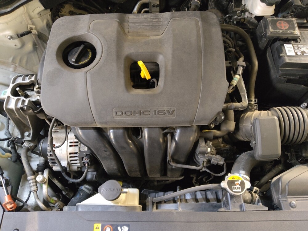 2019 Hyundai Elantra in Greenville, NC 27834 - 18126823 30