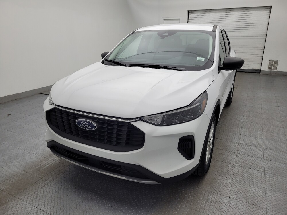 2024 Ford Escape in Greenville, SC 29607 - 18126824 14