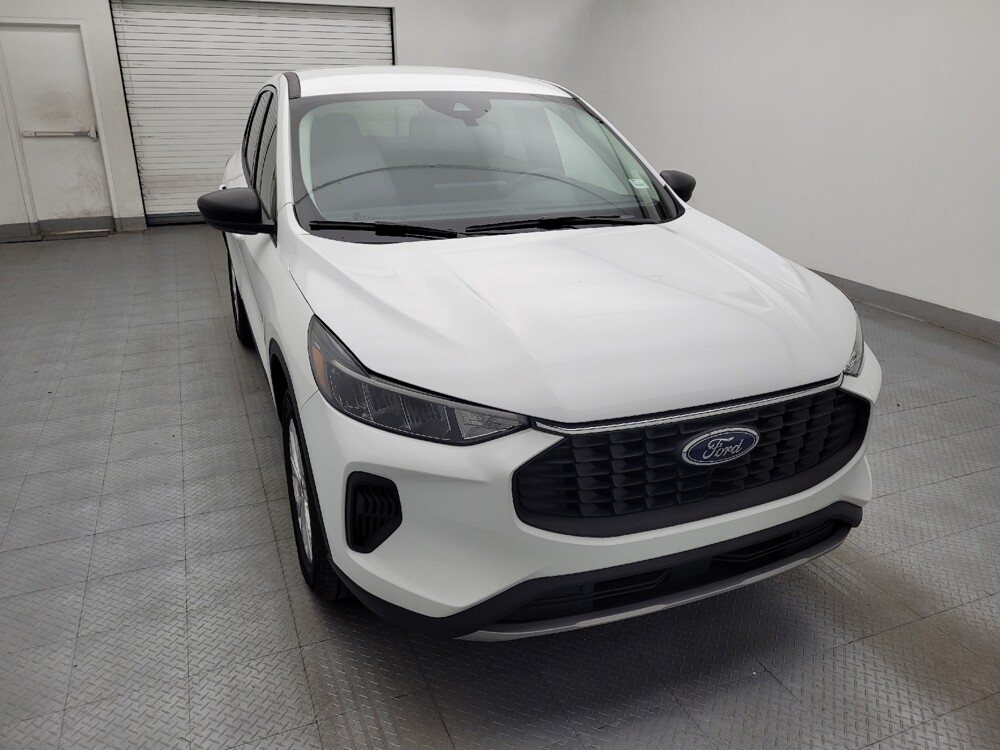 2024 Ford Escape in Greenville, SC 29607 - 18126824 13