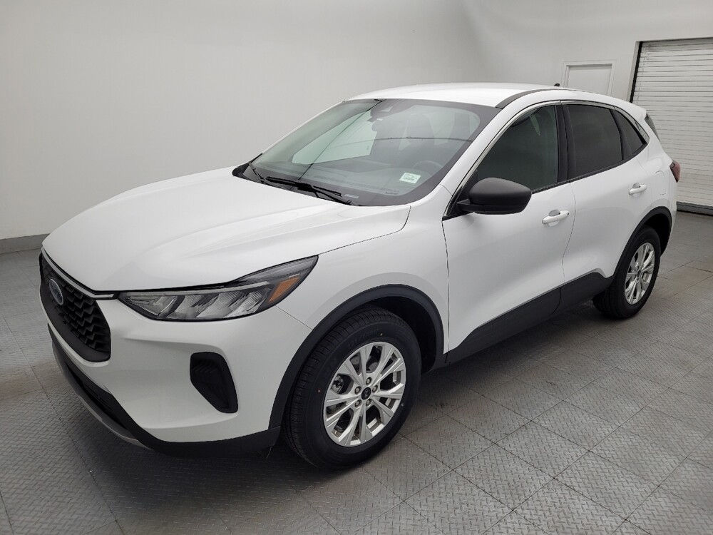 2024 Ford Escape in Greenville, SC 29607 - 18126824 2